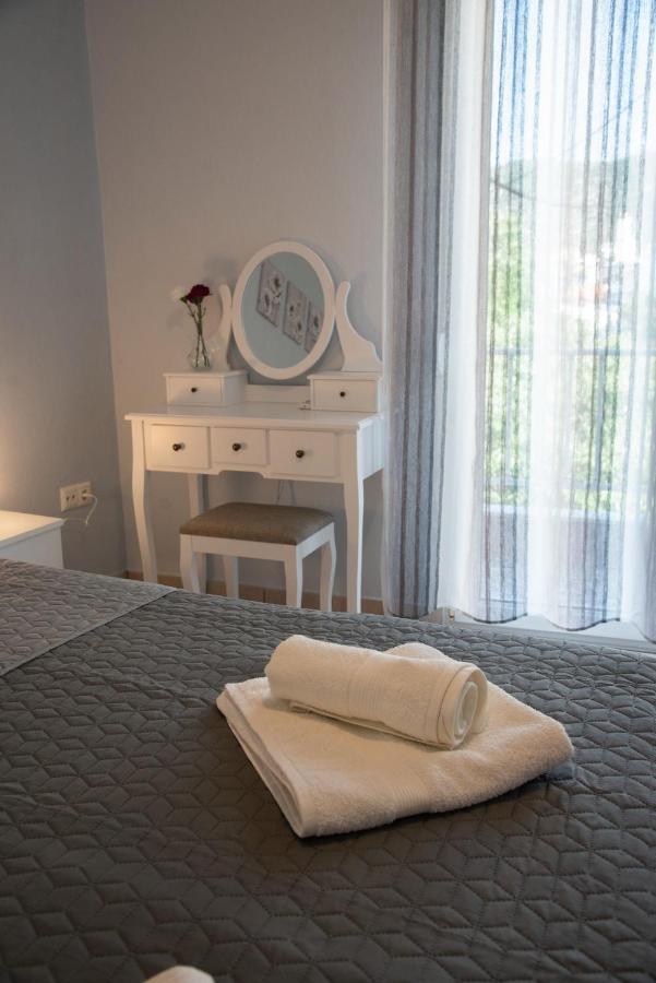 Beautyblue Apartment Kavala Exterior foto